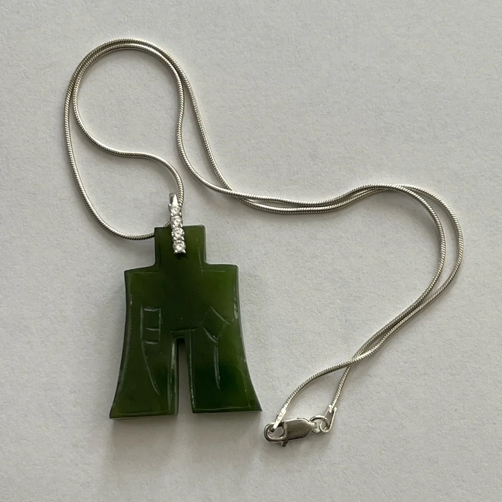 Large hand carved natural nephrite jade cz solid sterling silver pendant & chain - Picture 6 of 9